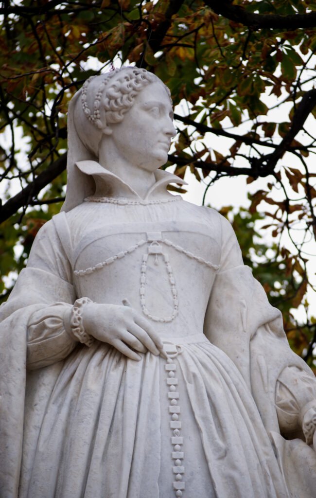 Statue of Jeanne D'Albret, Luxembourg Garden Paris